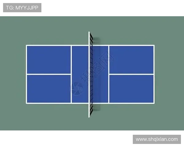 足球明星卡通形象大揭秘趣味插画带你领略球场传奇故事