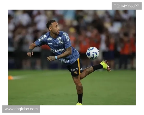 足球明星去世的消息与纪念图片回顾引发球迷热议